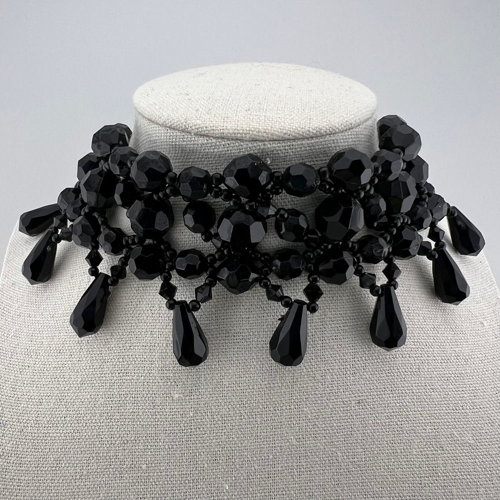 Black Faceted Bead Choker Necklace with Teardrop Dangles Gold Tone